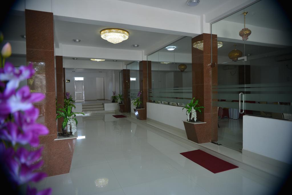 Hotel Kamrel كورونيغالا المظهر الخارجي الصورة
